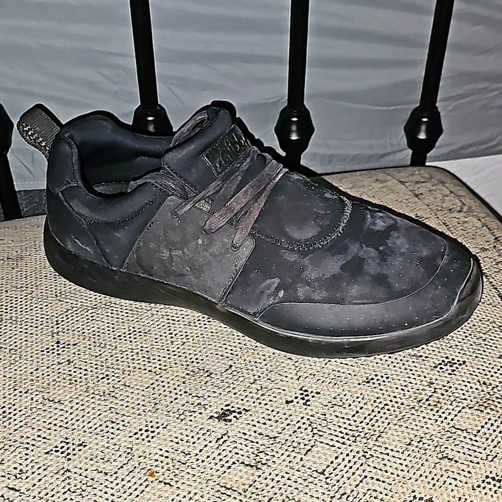 Snibbs Spacecloud Black Size 12